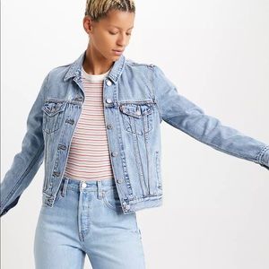 Levi Women’s Original Trucker Jacket